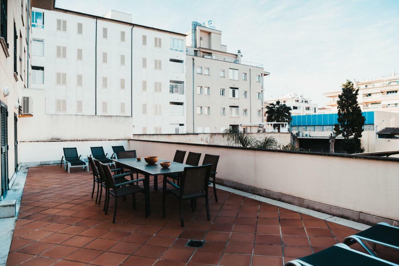 Grand Terrace Apartment In Puerto De Alcudia Exterior photo